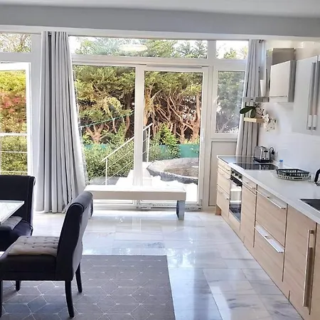 Villa Little Paradise Close To La Sala In Puerto Banus / Quiet Marbella