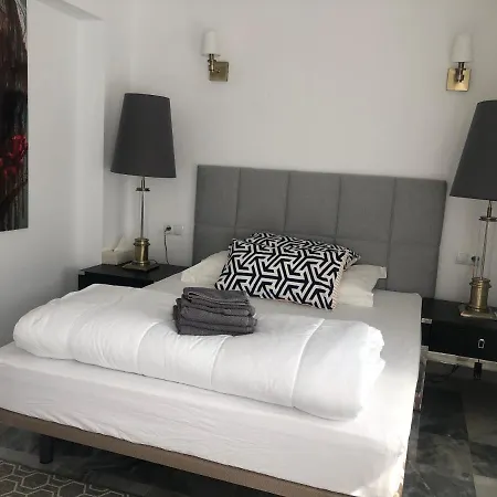 Little Paradise Close To La Sala In Puerto Banus / Quiet * Marbella
