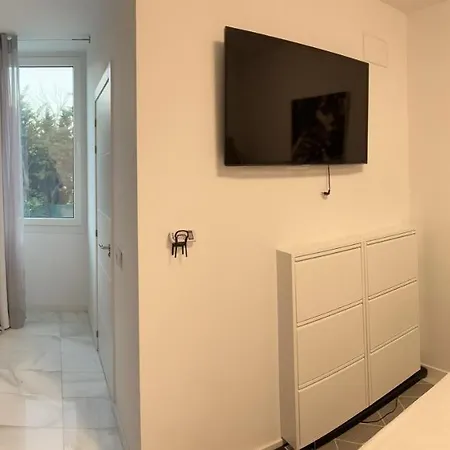 Little Paradise Close To La Sala In Puerto Banus / Quiet * Μαρμπέλλα