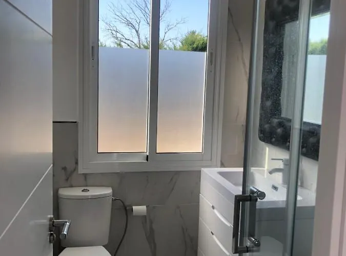 Little Paradise Close To La Sala In Puerto Banus / Quiet Villa *