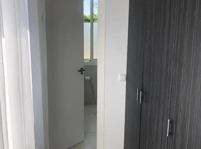 Little Paradise Close To La Sala In Puerto Banus / Quiet Villa Marbella